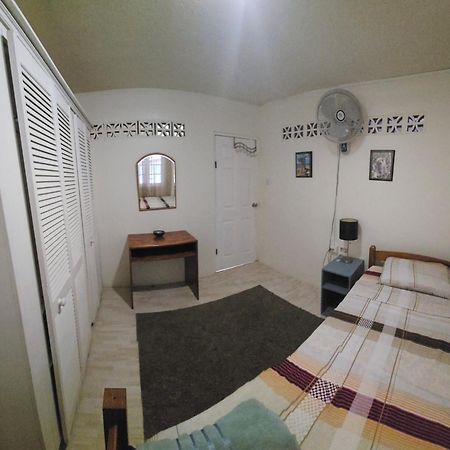 Gloria'S Hideaway Apartment ไครสต์เชิร์ช ภายนอก รูปภาพ