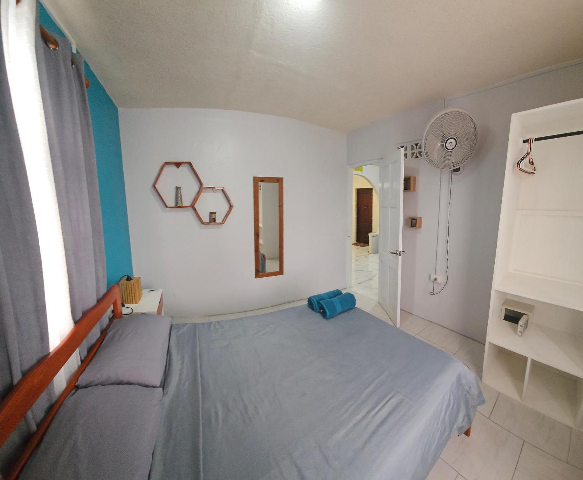 Gloria'S Hideaway Apartment ไครสต์เชิร์ช ภายนอก รูปภาพ