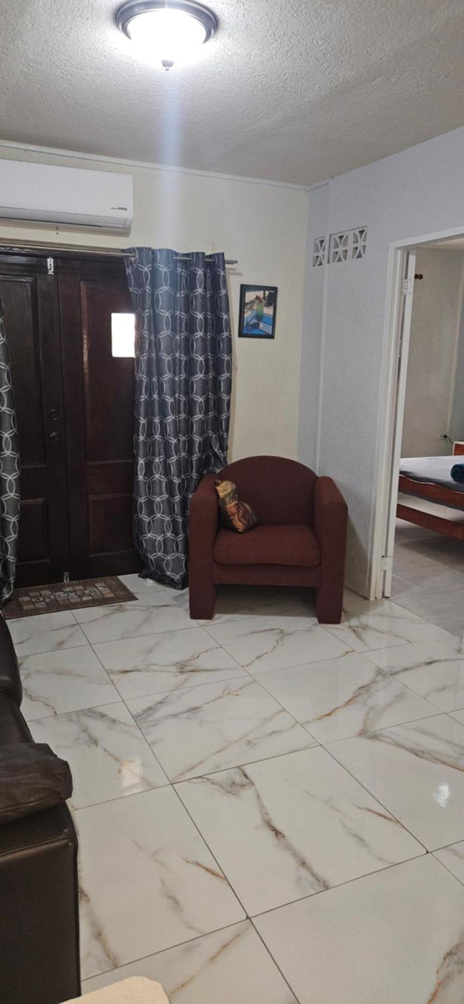 Gloria'S Hideaway Apartment ไครสต์เชิร์ช ภายนอก รูปภาพ