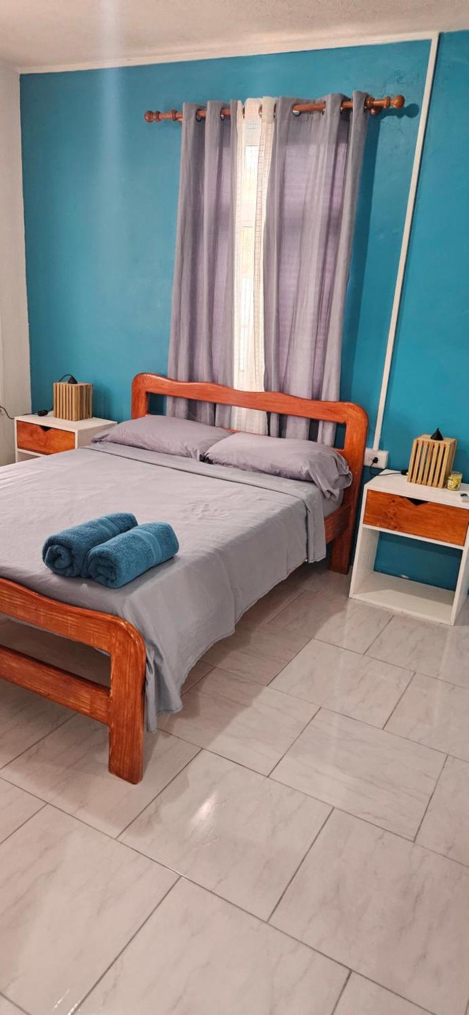 Gloria'S Hideaway Apartment ไครสต์เชิร์ช ภายนอก รูปภาพ